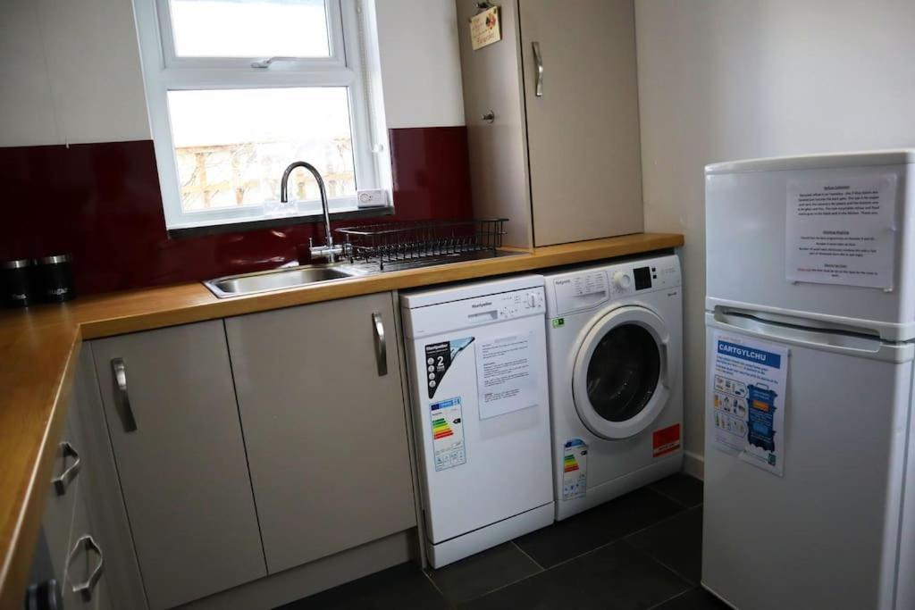 Dol Bach - Your Homely Welsh Cottage In The Heart Of Snowdonia Blaenau Ffestiniog Esterno foto
